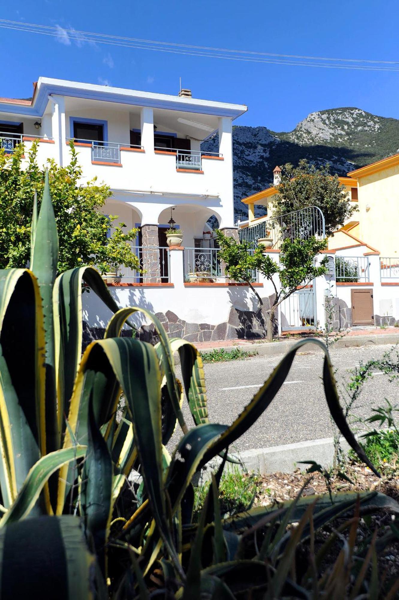 Suite Torrigiani Cala Gonone Buitenkant foto